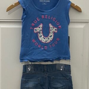 True religion Little Girlrs Tee And Denim Shorts Set.